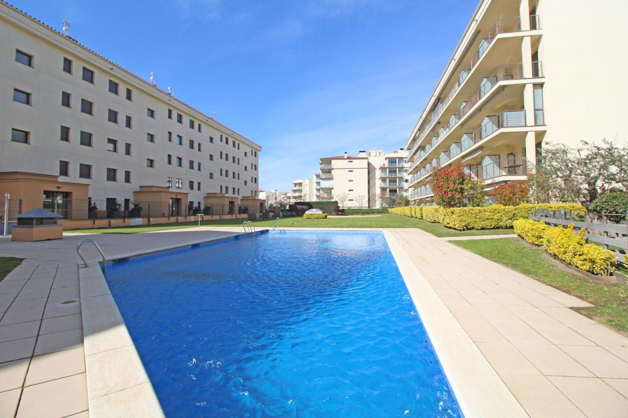 Apart-rent Milleni Ii 8010 Apartment Roses